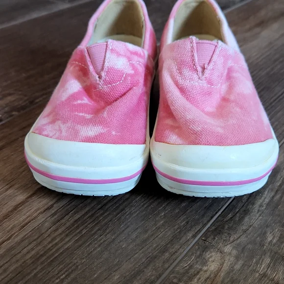 Pink Kid's Dansko Clogs - Picture 2 of 5